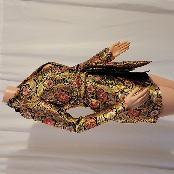 Pretty Little Thing Blazer Dress - Picture 6 of 11